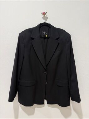 ALO Yoga First Class Blazer